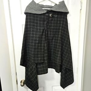Reitmans plaid poncho